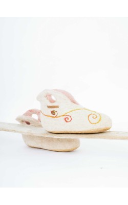 Malo Botties/Ecru and pink-silk cord