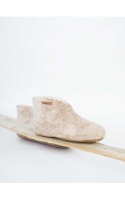Basic/Ankle Booties/Ecru-Gold string. 